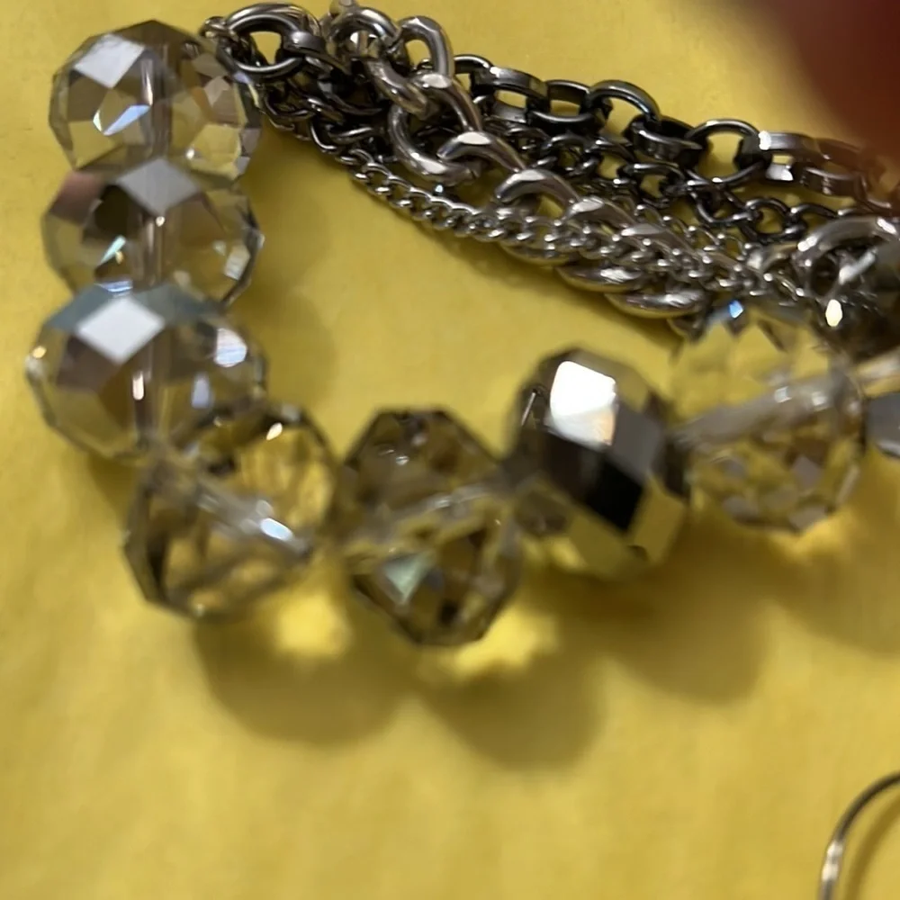Beautiful Simply Vera Wang bracelet and earring set